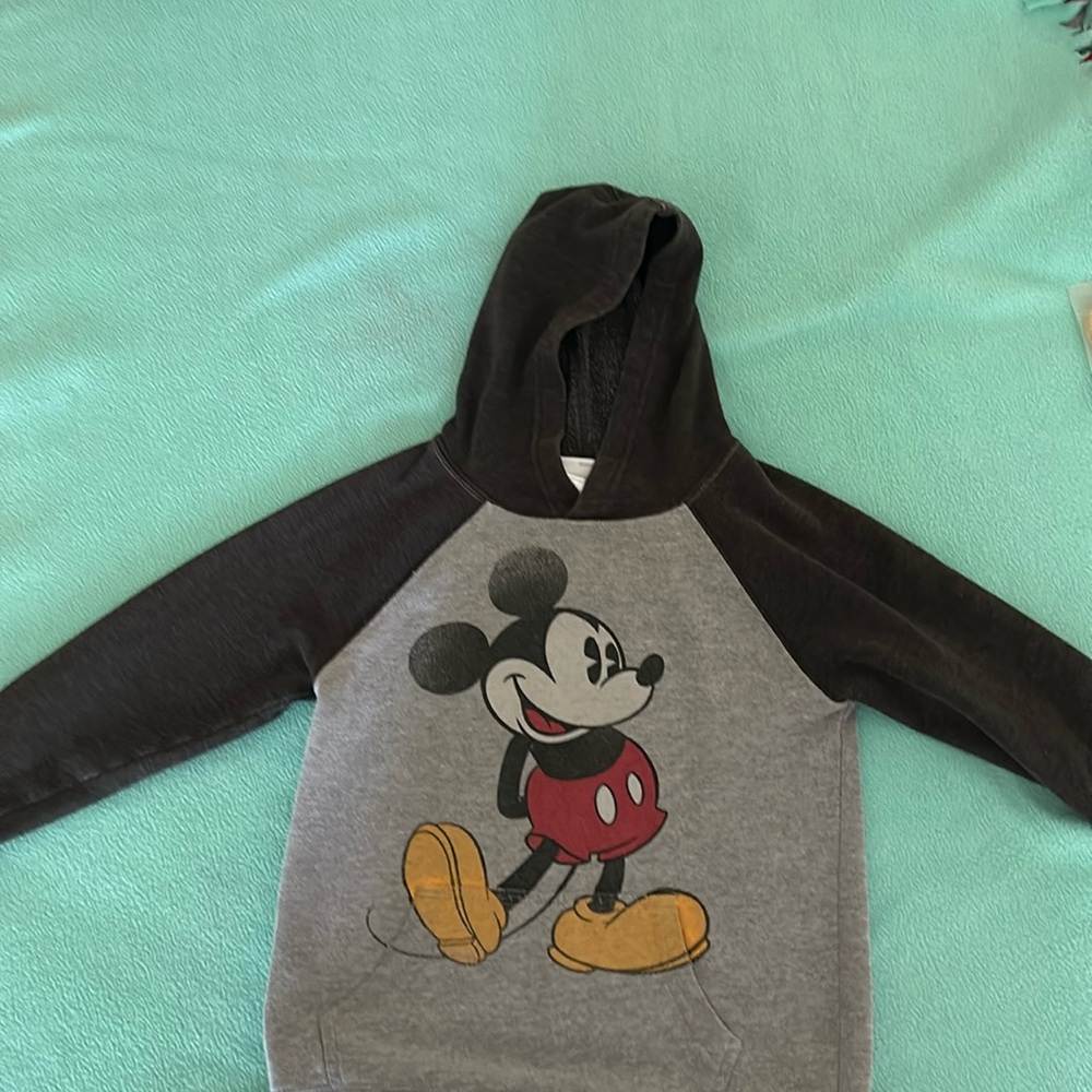 Boys, Disney sweatshirt